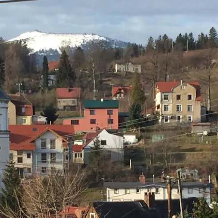 Ekoapartmentszklarska شقة *