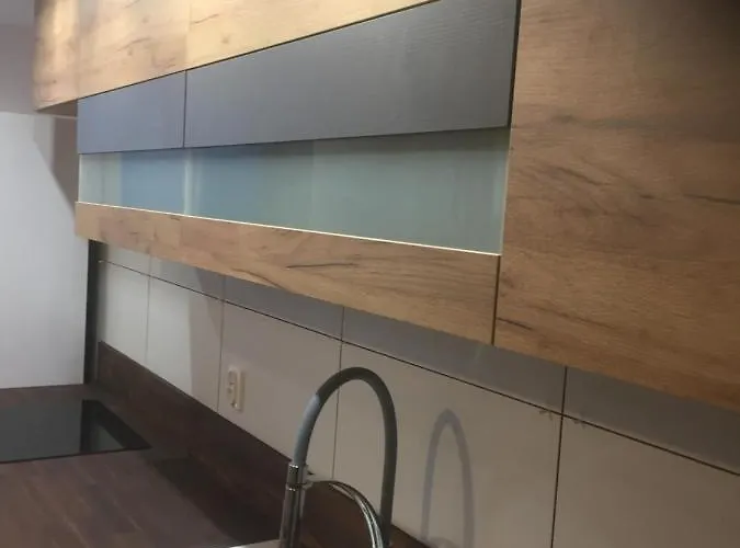 Ekoapartmentszklarska شقة